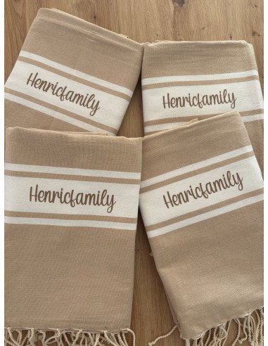 Fouta de plage BEIGE écriture marron sans logo