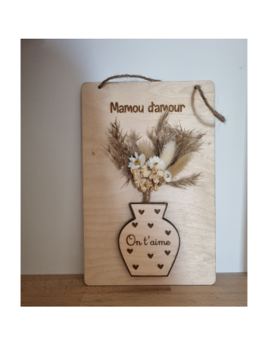 Vase en relief, fleurs séchées & personnalisation