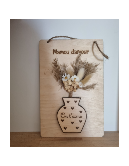 Vase en relief, fleurs séchées & personnalisation