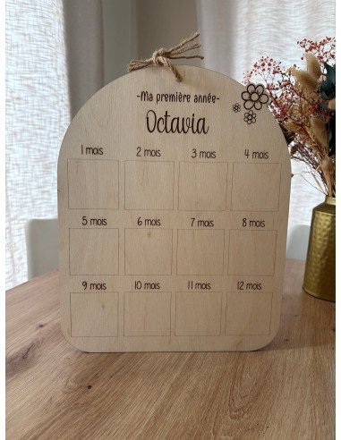 🌟 Plaque souvenir en bois – “Ma première année”...