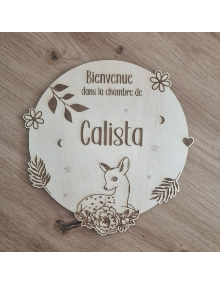 Plaque de porte en bois gravé – Personnalisée thème biche