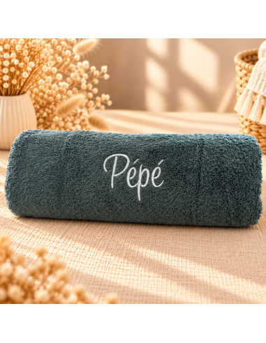 Serviette de bain verte 140x70 cm Prénom