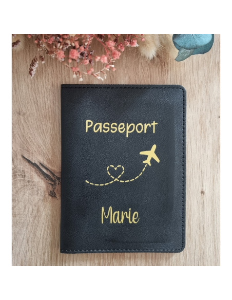 Protège passeport personnalisé logo avion cœur dorée