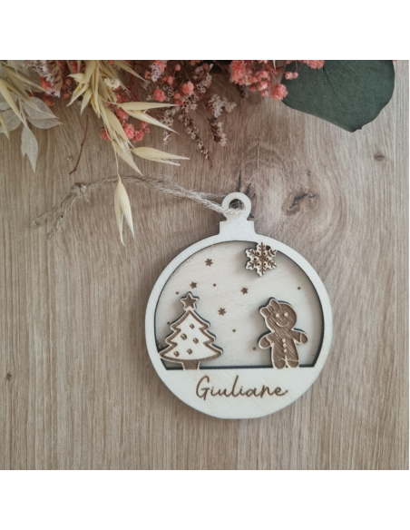 Boule de Noël personnalisée en bois – Prénom -Motif pain d'épice fille