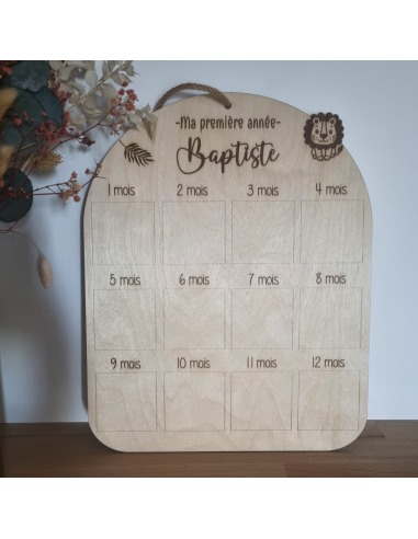 🌟 Plaque souvenir en bois – “Ma première année”...