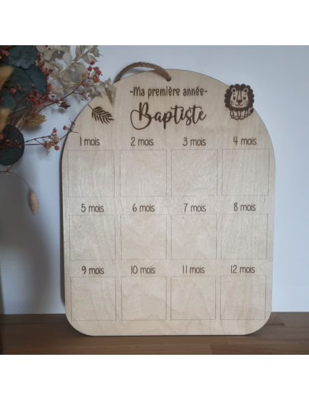🌟 Plaque souvenir en bois – “Ma première année” personnalisée avec prénom thème Lion