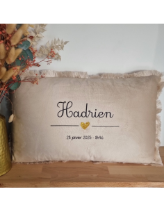 Coussin beige – Prénom , date de naissance , poids et heure