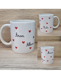 Mug/Tasse avec prénoms et petits cœurs ❤️