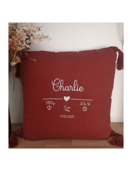 Coussin naissance personnalisé – Prénom, date, taille, poids & heure (40x40 cm – 4 coloris)