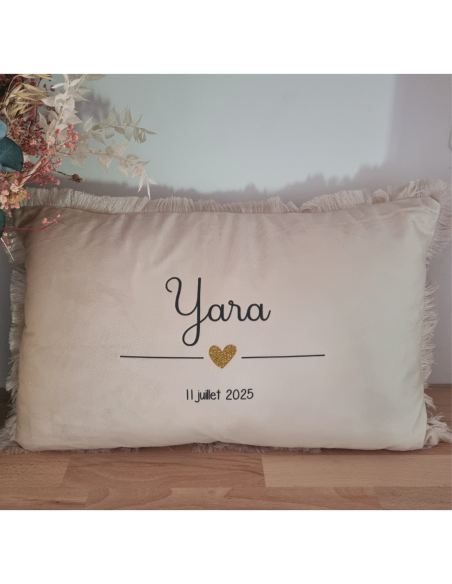 Coussin beige – Prénom & date de naissance