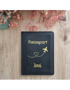 Protège passeport personnalisé logo avion cœur dorée