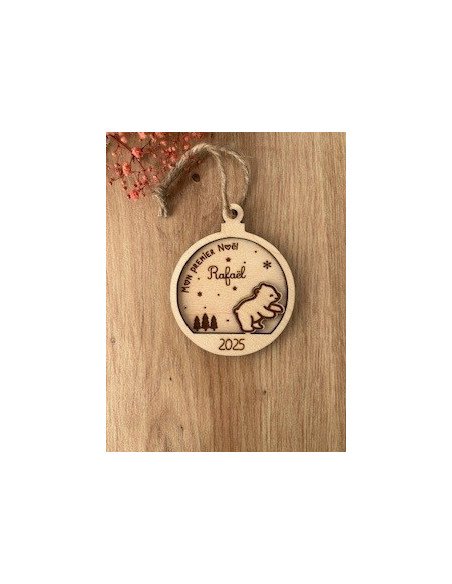 Boule de Noël personnalisée en bois – Prénom + date – Motif Biche