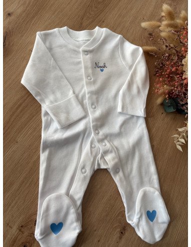 Pyjama blanc personnalisé – Prénom & petit cœur...