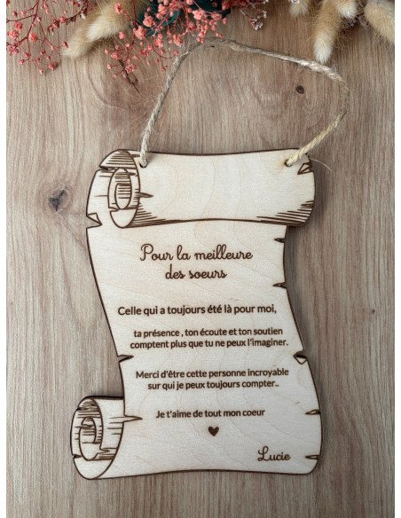 Parchemin en bois gravé // Message